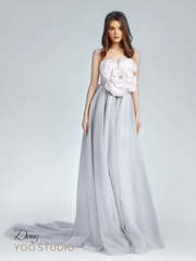 Свадебное платье Дениз. Силуэт Прямое. Цвет Пепельный / Металлик. Вид 1