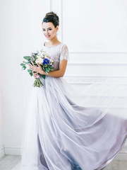 Свадебное платье Весенний цветок. Силуэт Прямое. Цвет Лавандовый / Фиолетовый. Вид 1