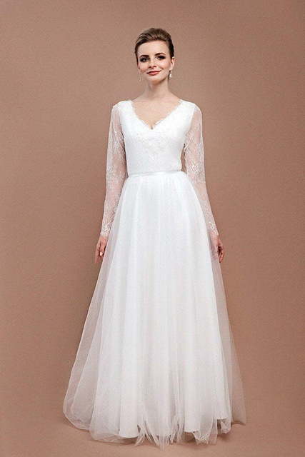 Свадебное платье Альпийское озеро. Силуэт Прямое. Цвет Белый / Молочный, Лавандовый / Фиолетовый. Вид 4