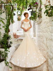 Свадебное платье Madelyn. Силуэт Рыбка. Цвет Айвори / Капучино, Персик / Оранжевый. Вид 1