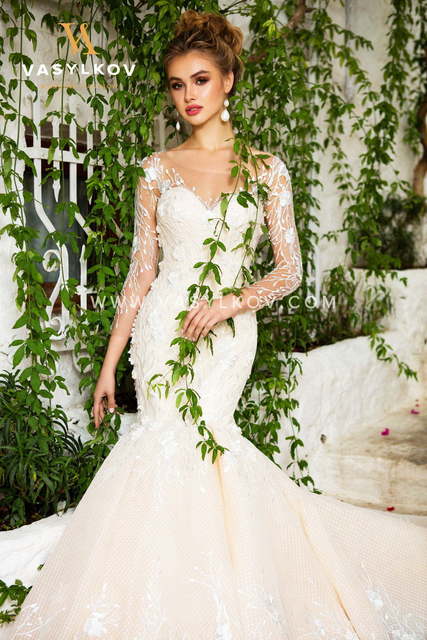 Свадебное платье Madelyn. Силуэт Рыбка. Цвет Айвори / Капучино, Персик / Оранжевый. Вид 3