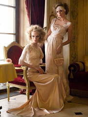 Свадебное платье Modiglione. Силуэт Прямое. Цвет Персик / Оранжевый, оттенки Розового. Вид 1