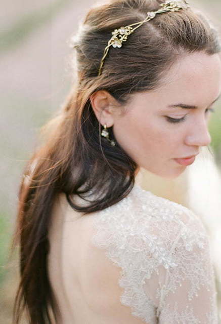 Свадебное платье Eleftheria. Силуэт Прямое. Цвет Пепельный / Металлик. Вид 4