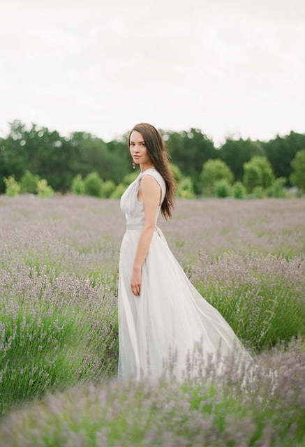 Свадебное платье Aminta 1. Силуэт Прямое. Цвет Пепельный / Металлик. Вид 2