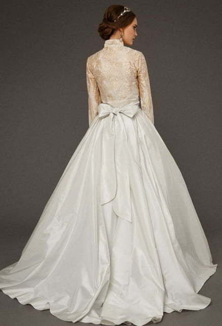 Свадебное платье Erliya. Силуэт Прямое. Цвет Белый / Молочный, Золото. Вид 2