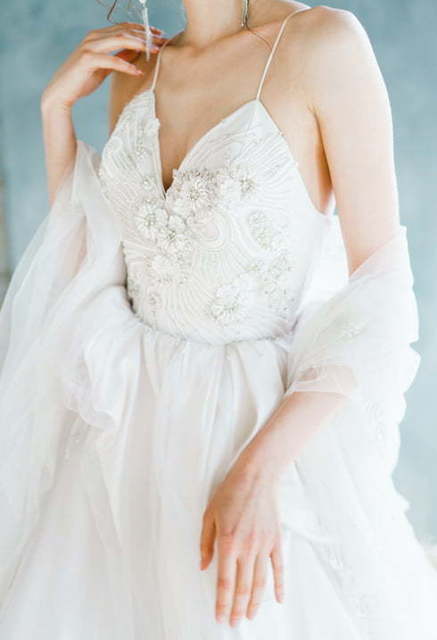 Свадебное платье Pilvia. Силуэт Пышное, Прямое. Цвет Айвори / Капучино, Белый / Молочный. Вид 4