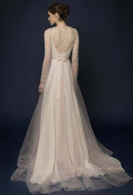 Свадебное платье Helmetta. Силуэт Прямое. Цвет Айвори / Капучино. Вид 2