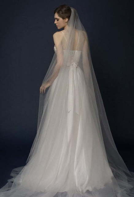 Свадебное платье Rinina. Силуэт Прямое. Цвет Айвори / Капучино. Вид 2