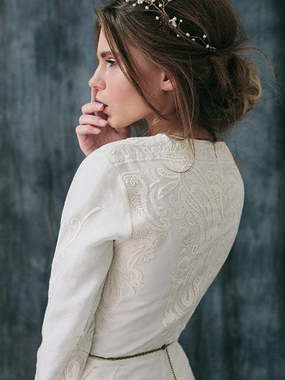 Свадебное платье Althaea. Силуэт Прямое. Цвет Белый / Молочный, Айвори / Капучино. Вид 2