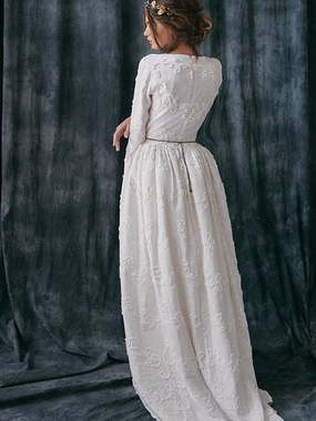 Свадебное платье Rabia. Силуэт Прямое. Цвет Белый / Молочный. Вид 2