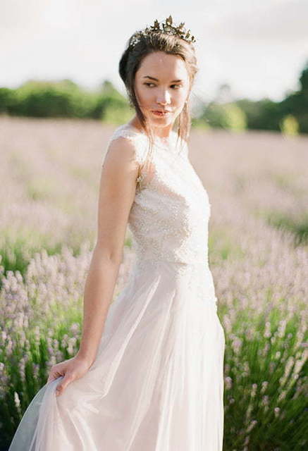 Свадебное платье Ephtalite. Силуэт Прямое. Цвет Белый / Молочный, Персик / Оранжевый, оттенки Розового. Вид 5