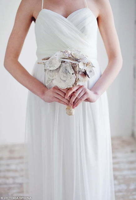 Свадебное платье Nymph. Силуэт Греческий, Прямое. Цвет Белый / Молочный. Вид 3