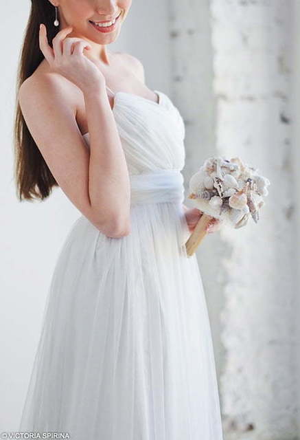 Свадебное платье Nymph. Силуэт Греческий, Прямое. Цвет Белый / Молочный. Вид 6