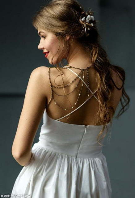 Свадебное платье Kemerin. Силуэт Прямое. Цвет Белый / Молочный. Вид 2