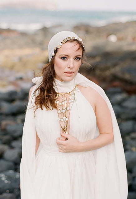 Свадебное платье Auraniya. Силуэт Прямое. Цвет Белый / Молочный. Вид 3