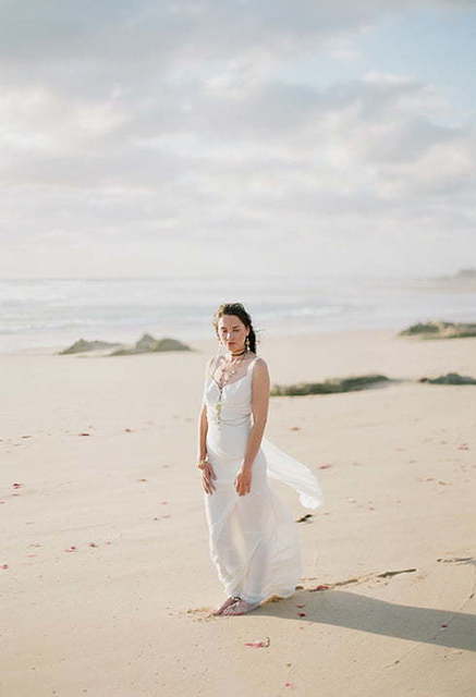 Свадебное платье Dion. Силуэт Греческий, Прямое. Цвет Белый / Молочный. Вид 4