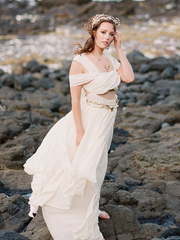 Свадебное платье Anthousa. Силуэт Прямое. Цвет Белый / Молочный, Айвори / Капучино. Вид 1