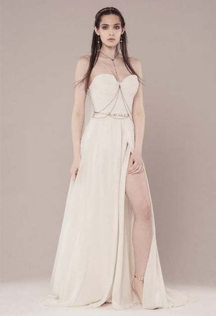 Свадебное платье Melaine. Силуэт Прямое. Цвет Белый / Молочный. Вид 1