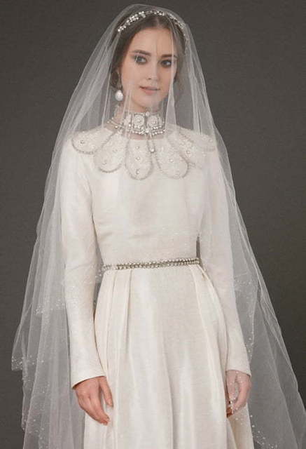 Свадебное платье Vaziliki. Силуэт Прямое. Цвет Айвори / Капучино. Вид 5