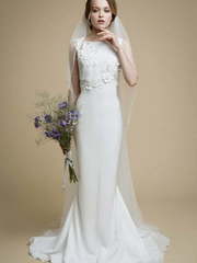 Свадебное платье Aiola. Силуэт Прямое. Цвет Белый / Молочный. Вид 1