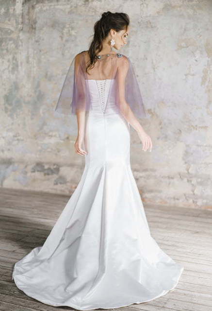 Свадебное платье Favia. Силуэт Рыбка. Цвет Белый / Молочный. Вид 2