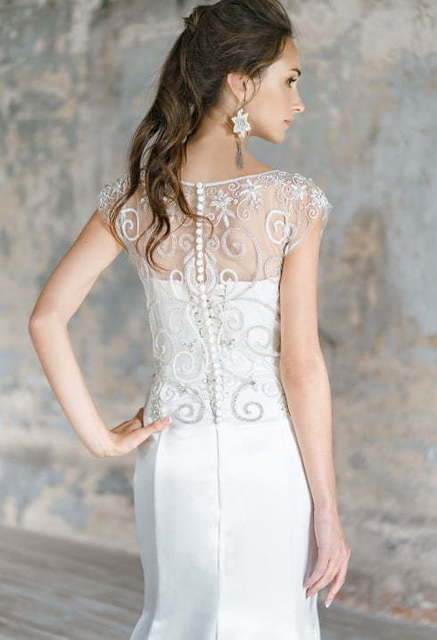 Свадебное платье Flava. Силуэт Рыбка, Прямое. Цвет Белый / Молочный. Вид 4