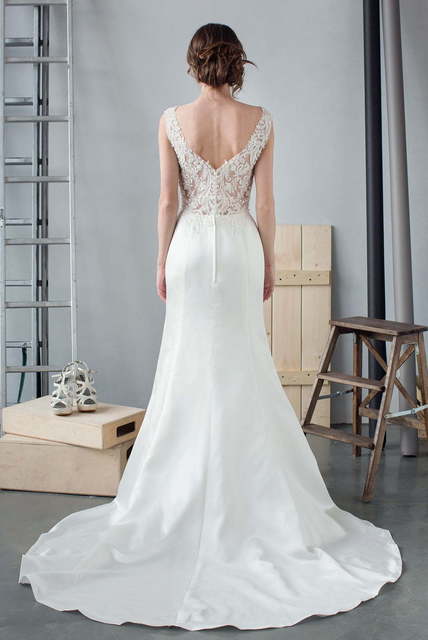 Свадебное платье 933. Силуэт Рыбка. Цвет Белый / Молочный. Вид 2