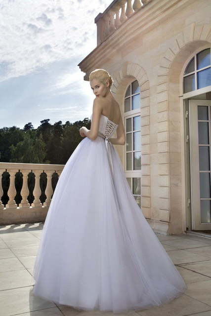 Свадебное платье 1209. Силуэт Пышное. Цвет Белый / Молочный. Вид 2