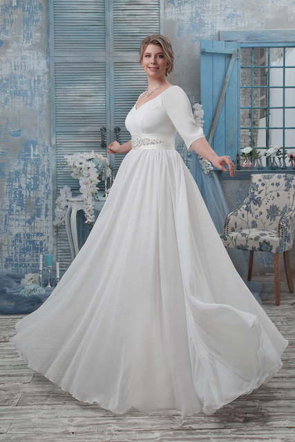 Свадебное платье 2002. Силуэт Прямое. Цвет Белый / Молочный. Вид 1