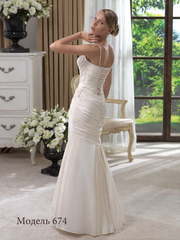 Свадебное платье 674. Силуэт Рыбка. Цвет Айвори / Капучино. Вид 2