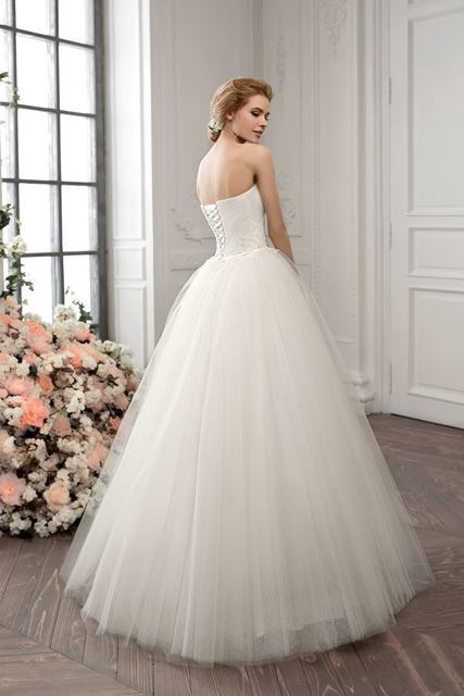 Свадебное платье 1182. Силуэт Пышное. Цвет Айвори / Капучино. Вид 2