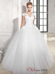 Свадебное платье 1022. Силуэт Пышное. Цвет Белый / Молочный. Вид 1