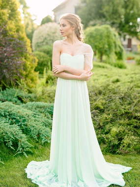 Свадебное платье Mint. Силуэт Прямое. Цвет оттенки Зеленого. Вид 1
