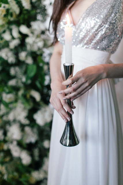 Свадебное платье Adriana. Силуэт Прямое. Цвет Белый / Молочный, Пепельный / Металлик. Вид 6