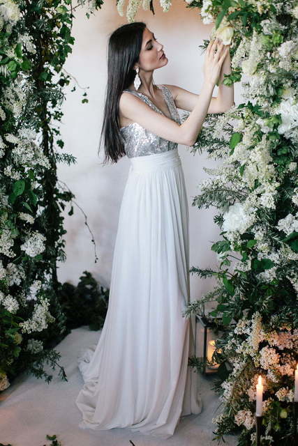 Свадебное платье Adriana. Силуэт Прямое. Цвет Белый / Молочный, Пепельный / Металлик. Вид 7