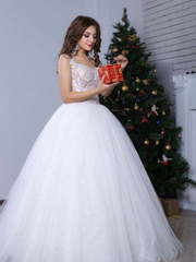 Свадебное платье Бела. Силуэт Пышное. Цвет Белый / Молочный. Вид 1