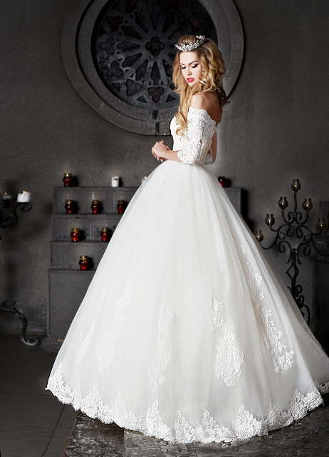 Свадебное платье Филиппа. Силуэт Пышное. Цвет Белый / Молочный. Вид 2