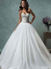 Свадебное платье Lauretta. Силуэт Пышное. Цвет Белый / Молочный. Вид 1