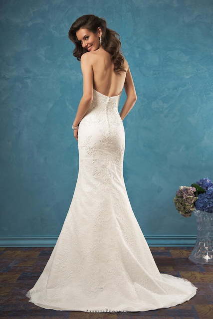 Свадебное платье Bruna. Силуэт Прямое. Цвет Айвори / Капучино, Белый / Молочный. Вид 3