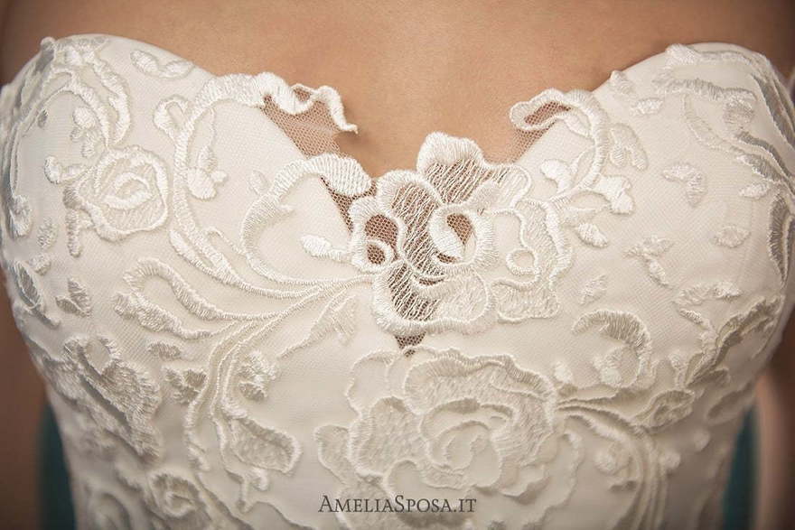 Свадебное платье Alina. Силуэт Рыбка. Цвет Айвори / Капучино, Белый / Молочный. Вид 5