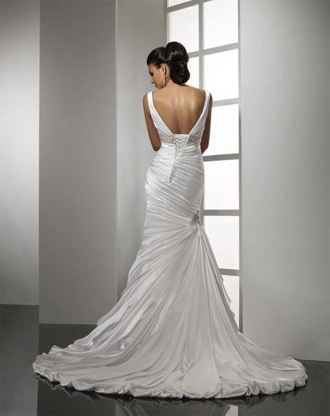 Свадебное платье Adorae Louise. Силуэт Рыбка. Цвет Белый / Молочный. Вид 2