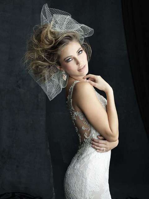 Свадебное платье C381. Силуэт Рыбка. Цвет Айвори / Капучино, Белый / Молочный. Вид 3