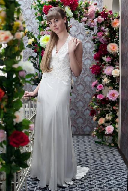 Свадебное платье Aрт. 008. Силуэт Прямое. Цвет Айвори / Капучино. Вид 2