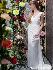 Свадебное платье Арт. 098. Силуэт Прямое. Цвет Белый / Молочный. Вид 2