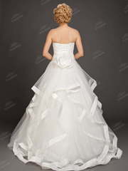 Свадебное платье PA003. Силуэт Пышное. Цвет Белый / Молочный. Вид 2