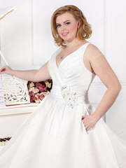 Свадебное платье MJ168. Силуэт Пышное. Цвет Белый / Молочный. Вид 2