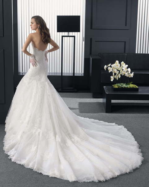 Свадебное платье Roy. Силуэт Рыбка, Прямое. Цвет Белый / Молочный. Вид 2