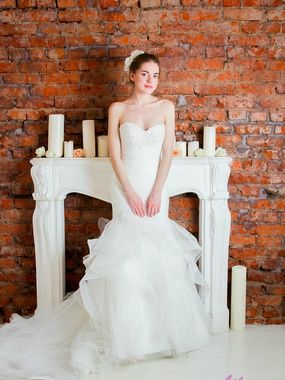 Свадебное платье 2013. Силуэт Рыбка. Цвет Белый / Молочный. Вид 1