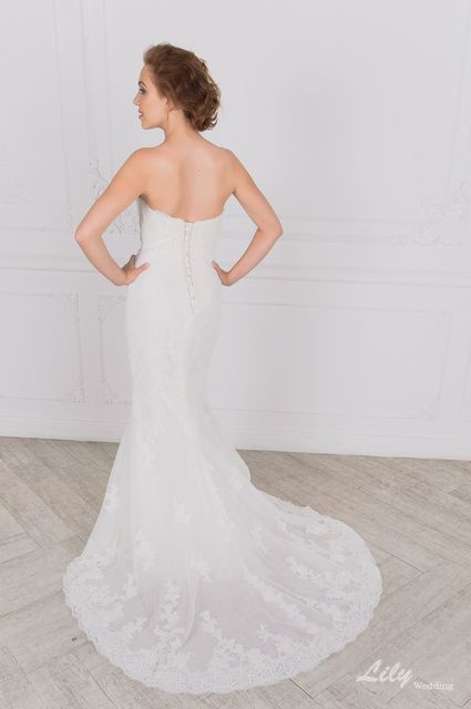 Свадебное платье 2030. Силуэт Рыбка, Прямое. Цвет Белый / Молочный. Вид 3