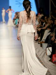 Свадебное платье Beth. Силуэт Прямое. Цвет Белый / Молочный, Айвори / Капучино. Вид 2